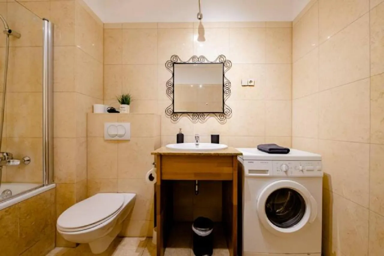 Kazinczy-New Development-French Balcony 0*, Budapest Hungary
